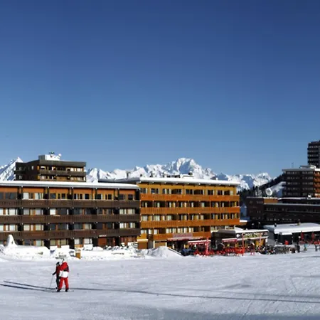 Joli Renove Au Pied Des Pistes Pour 4 Personnes - Fr-1-455-89 La Plagne